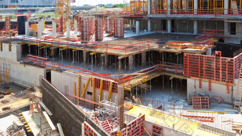 成都土建工程公司案例解析：合规性、成本与验收